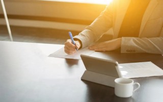 什么是基金清盘？基金清盘我的钱能拿回来吗？