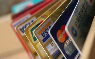 (银行卡冻结了怎么办)银行卡冻结原因有几种,如何解决?