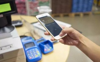 逾期后，支付宝或微信里的钱会被扣走吗？