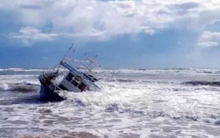给孩子留下100万保单还是100万现金好？