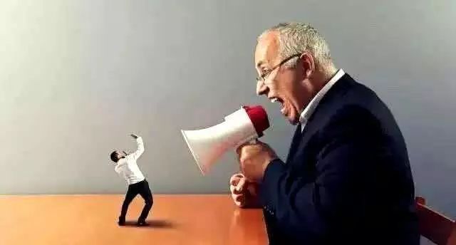 信用卡逾期还款被爆通讯录，如何维权？-第1张图片-牧野网