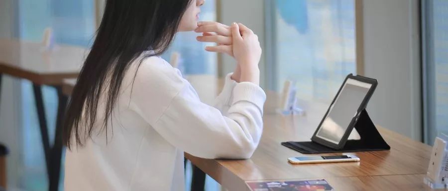 保险业务员是怎么沦为剩女的？-第2张图片-牧野网