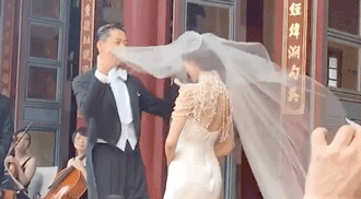 婚前买的商业保险婚后会变成夫妻共同财产吗？-第1张图片-牧野网
