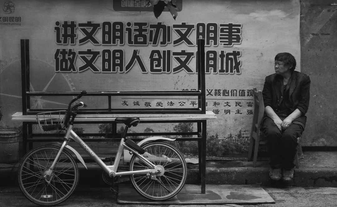 网贷欠了十几万的人是用什么办法上岸的？-第5张图片-牧野网