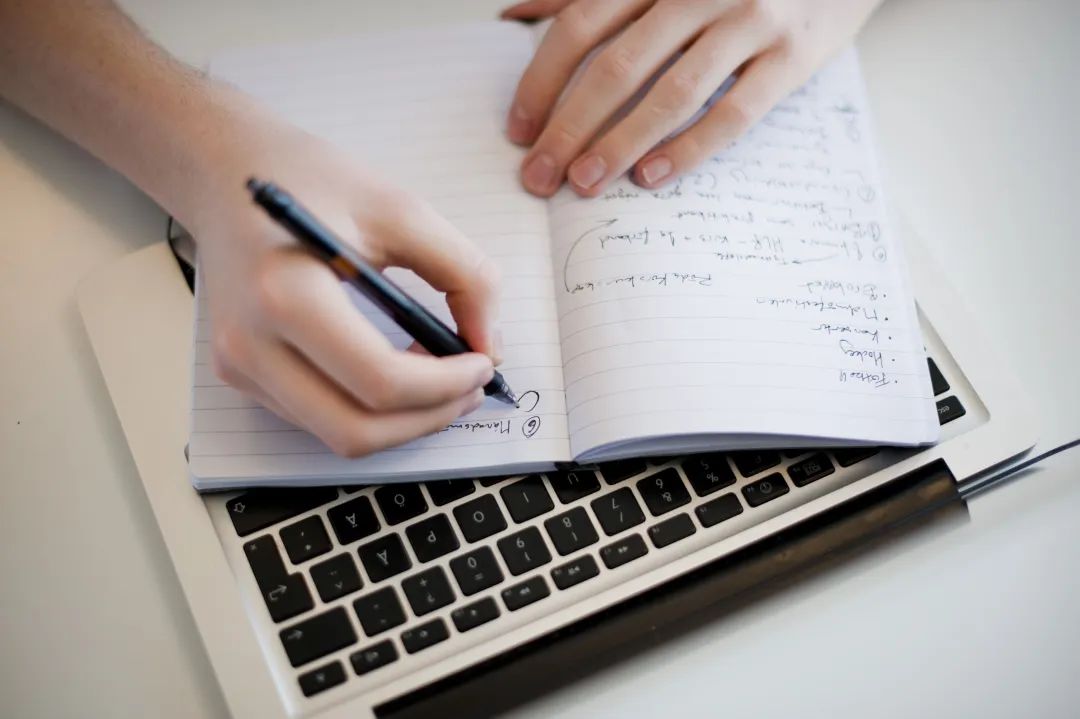 甲癌降为轻症？我要提前买重疾险吗？-第7张图片-牧野网